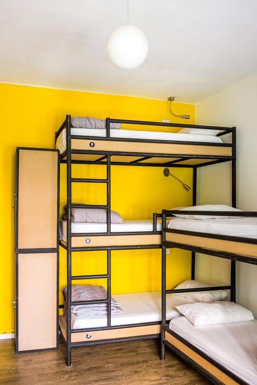 Destil Hostel Tirana Exteriér fotografie